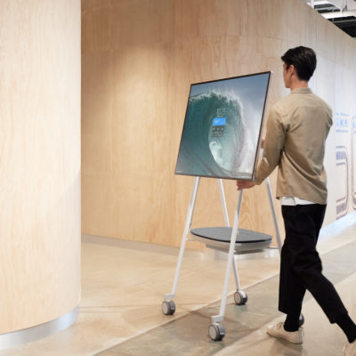 Surface Hub 2S Context 1