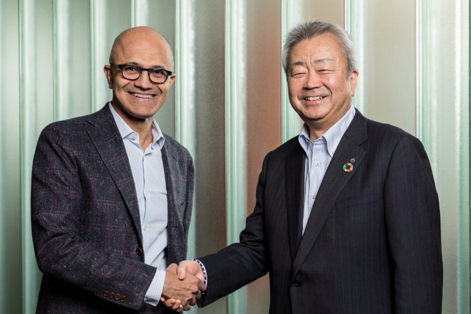 Microsoft CEO Satya Nadella (left), and Jun Sawada, President and CEO of NTT Corporation (right).