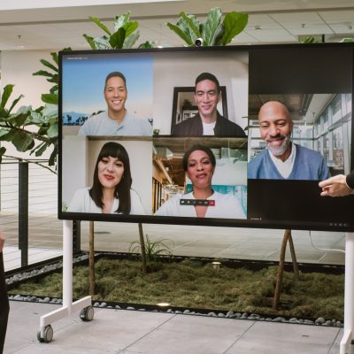 Surface Hub 2S 85-inch