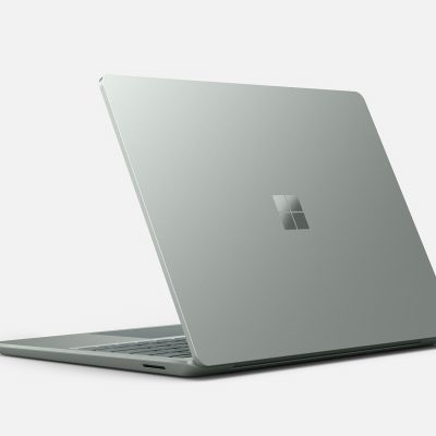 Surface Laptop Go 2 in Sage