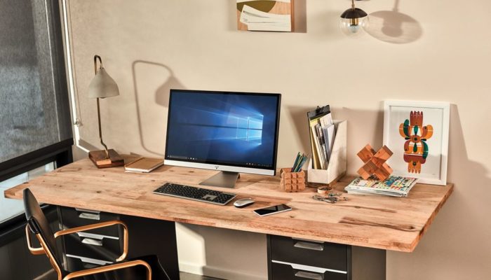 Windows 10 Device on wooden table