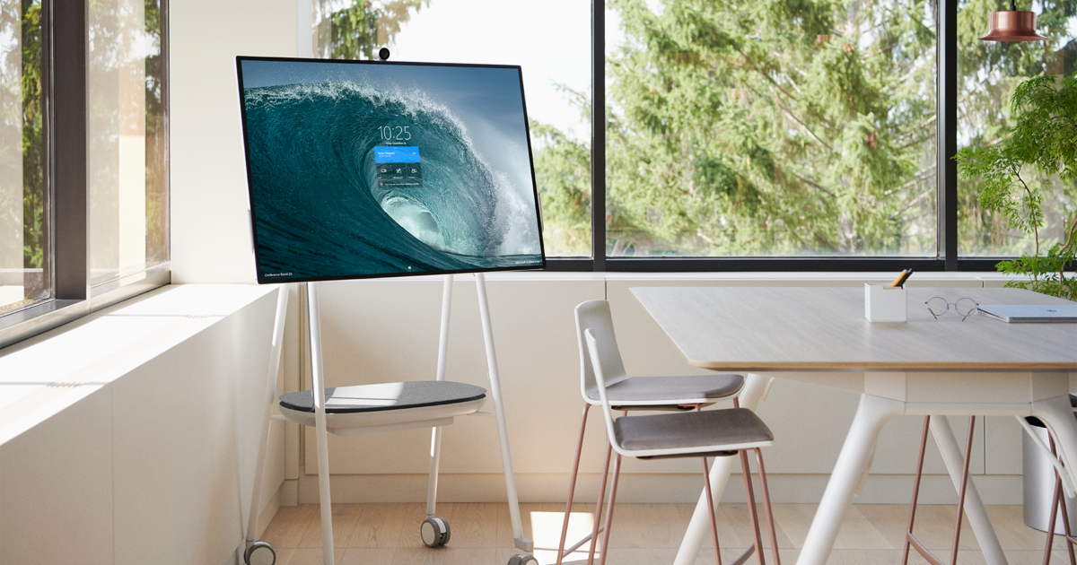 Surface Hub 2S