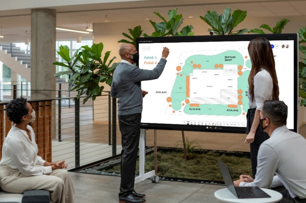 Surface Hub 2S 85”