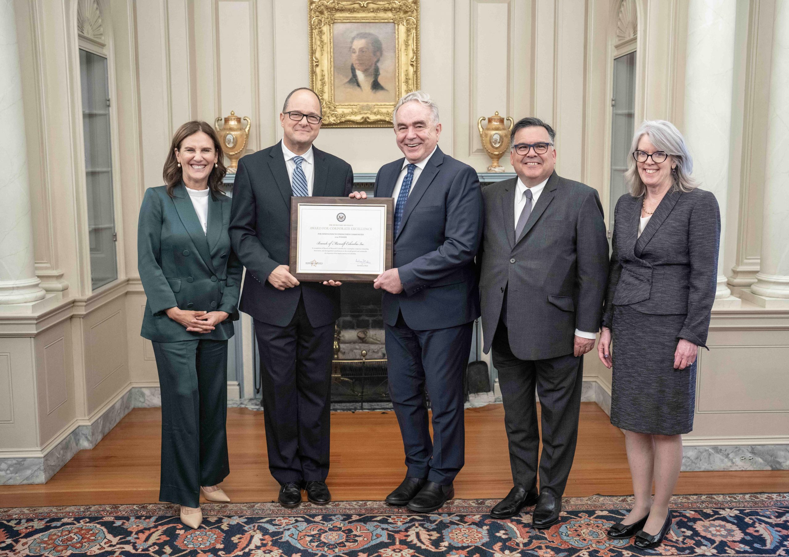 Microsoft was recognized by the US Department of State with the ACE Award for its commitment to digital inclusion in Colombia