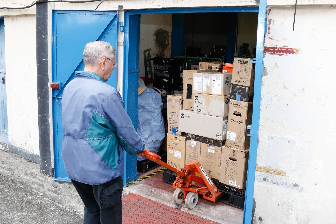 transporting computers