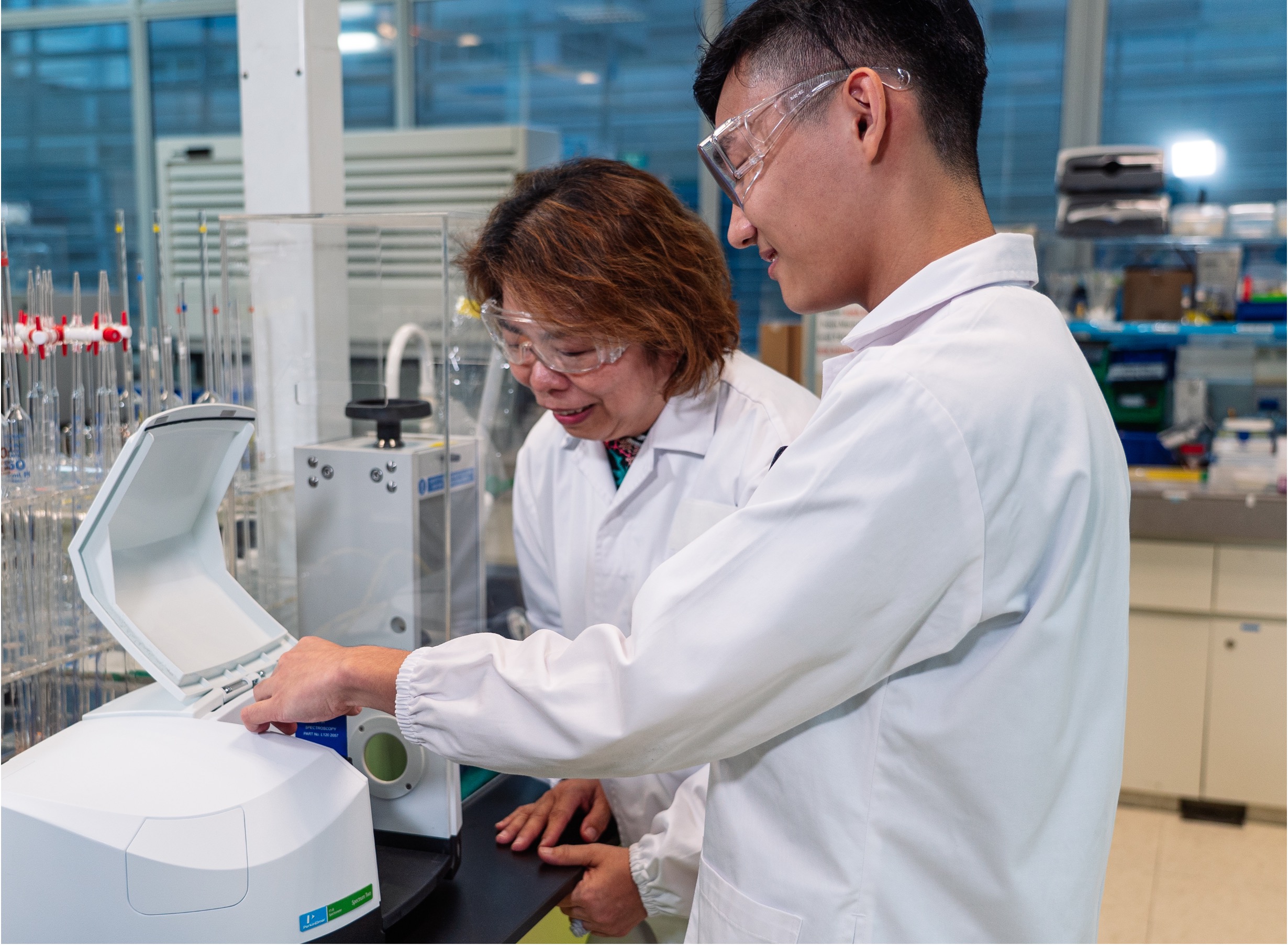 people working in a lab