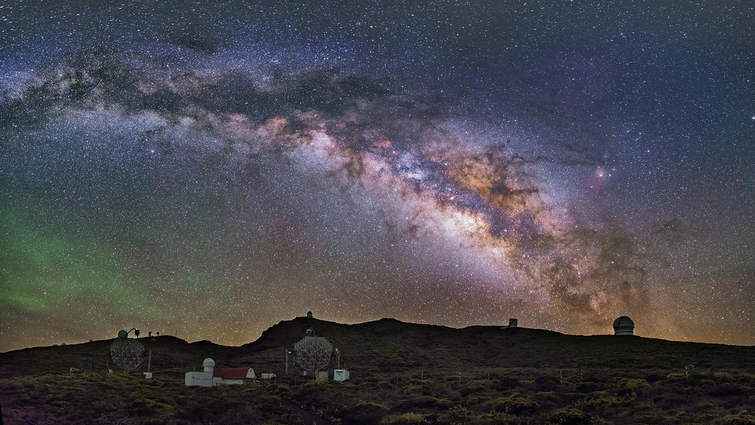 Via Lactea en el Observatorio de Roque de los Muchachos