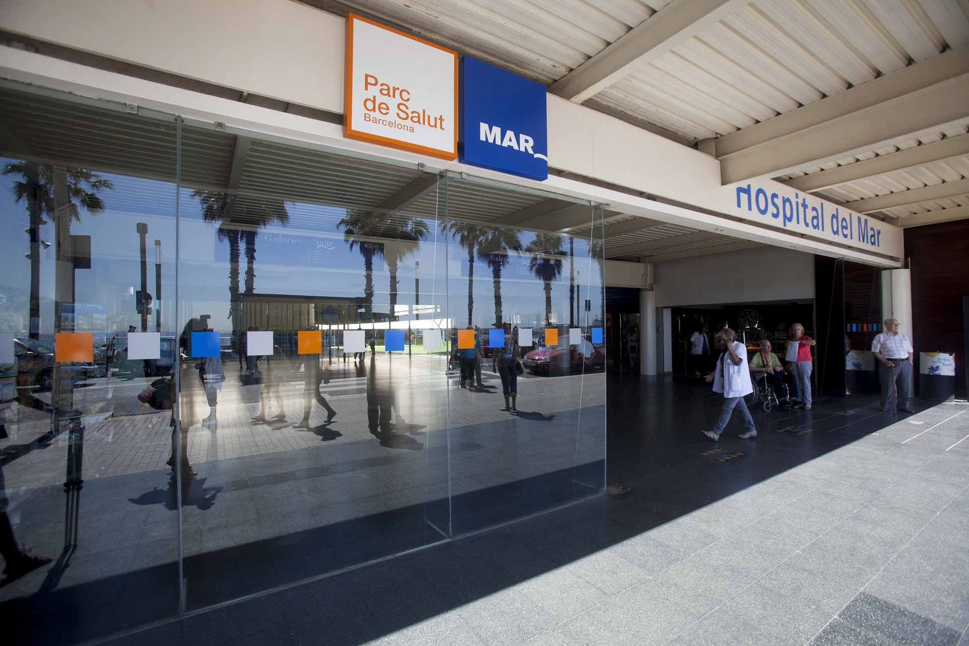 Puerta de Acceso de El Hospital del Mar