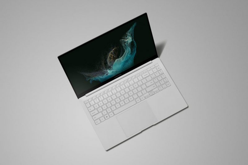 Samsung Galaxy Book2 Pro in Silver.