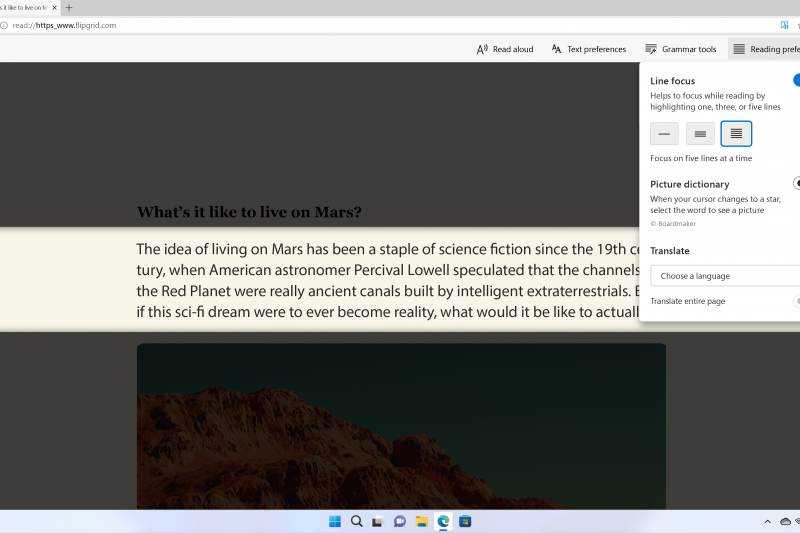 Someone using Immersive Reader in Microsoft Edge